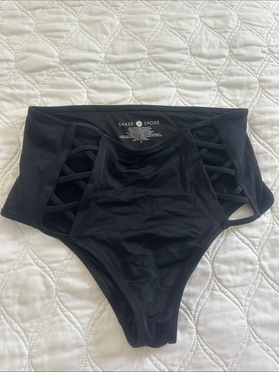 Shade & Shore Other - Shade & Shore Black High-Waist Swim Bottom with Side Lattice